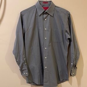Gray 32/33 fitted gray dress shirt